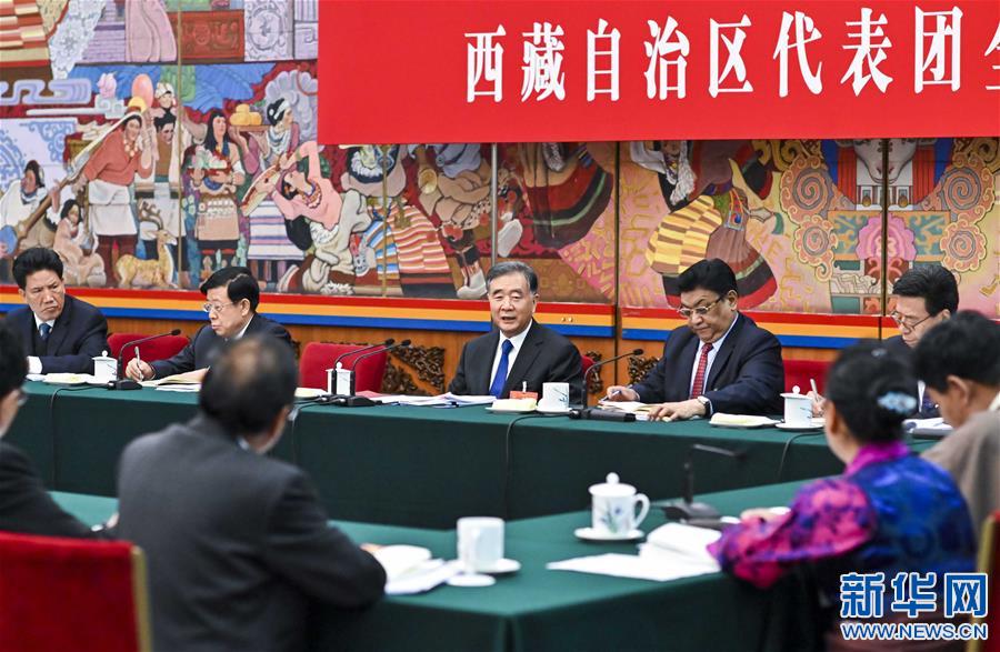    a       >><p  align=