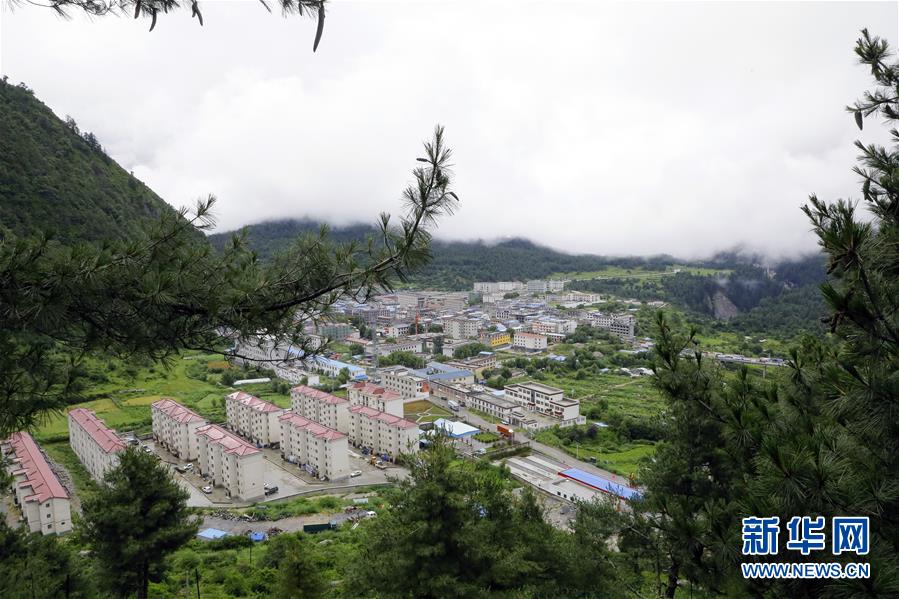    >>   a &frac34;  o    2      a  >>    2a        o   