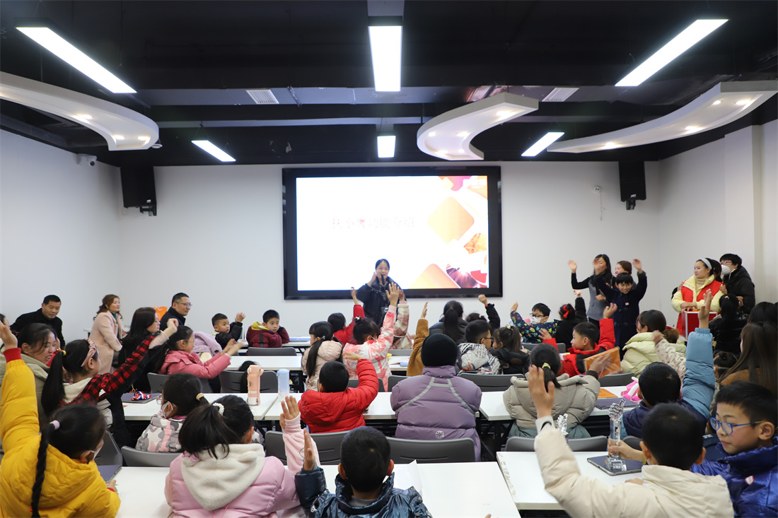 成都金堂赵镇街道2.jpg 成都金堂赵镇街道2.jpg