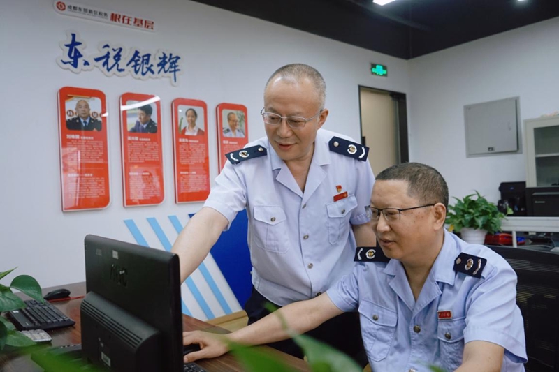 图片2_副本.jpg 图片2_副本.jpg