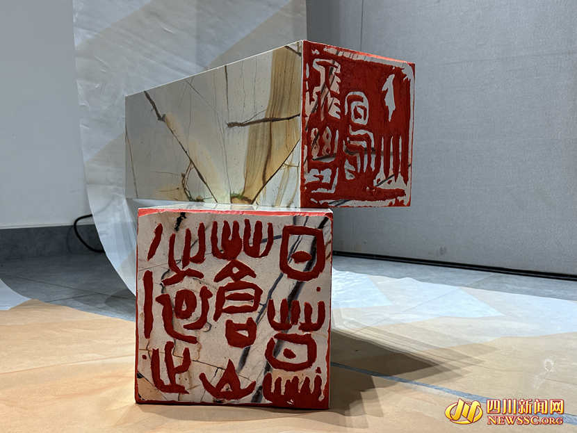 �ֳ�չ�� (3)_����.jpg