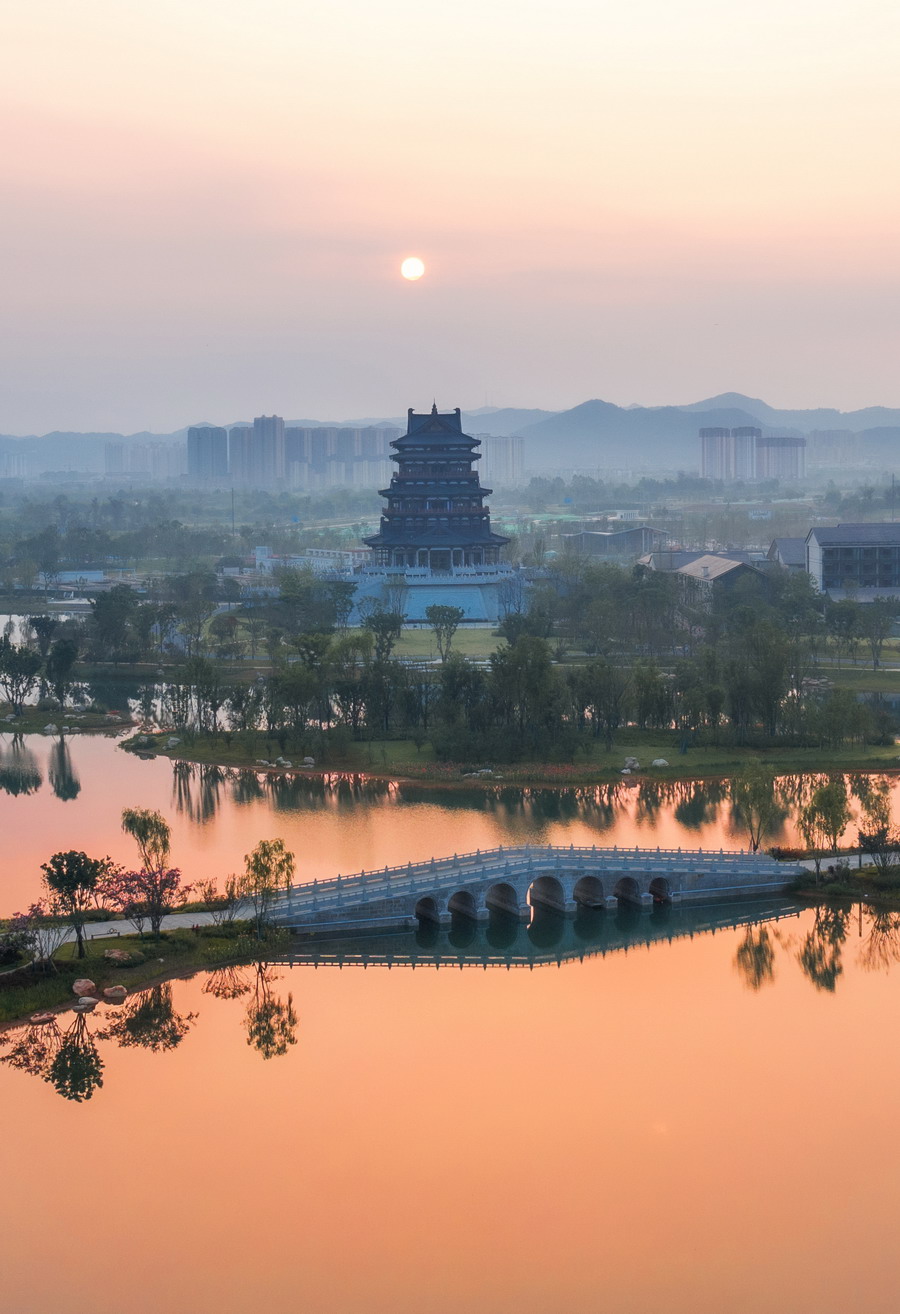 2东安湖.jpg 2东安湖.jpg