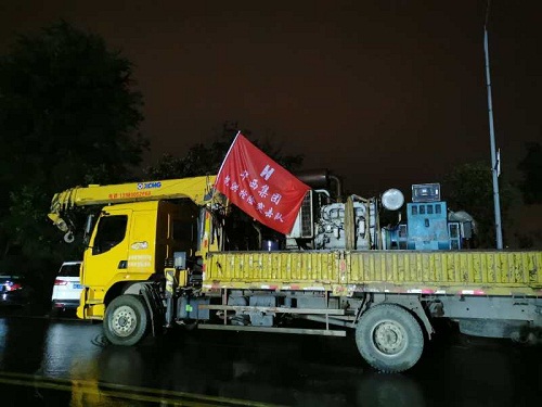 抗洪 抢险 华西 抗洪 抢险 华西