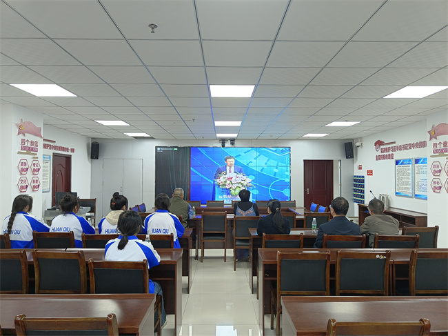 甘肃钢铁职业技术学院教师吕杰,山西机电职业技术学院教师李粉霞,重庆